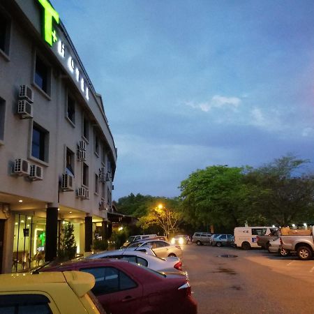 T+ Hotel Sungai Petani Dış mekan fotoğraf