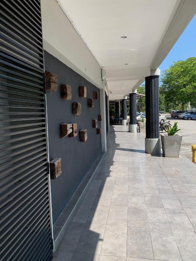 T+ Hotel Sungai Petani Dış mekan fotoğraf