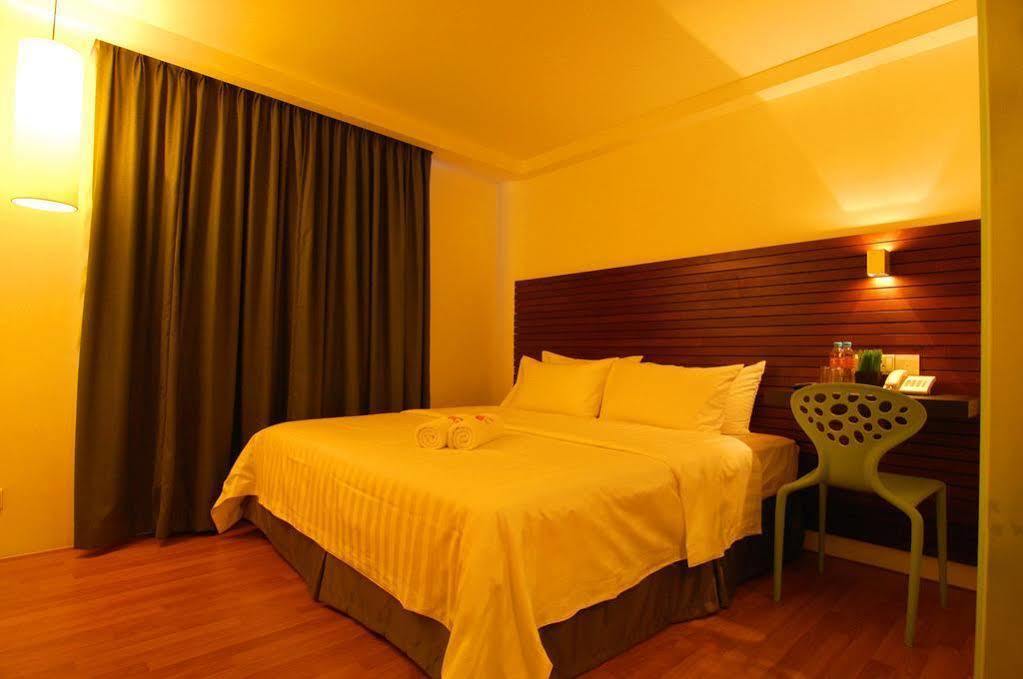 T+ Hotel Sungai Petani Dış mekan fotoğraf